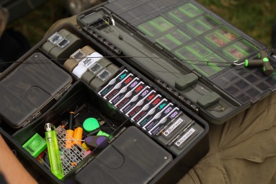 TACKLE BOX